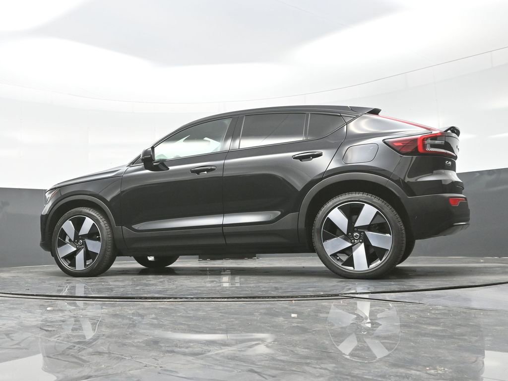 Used 2023 Volvo C40 P8 Recharge Ultimate image 26