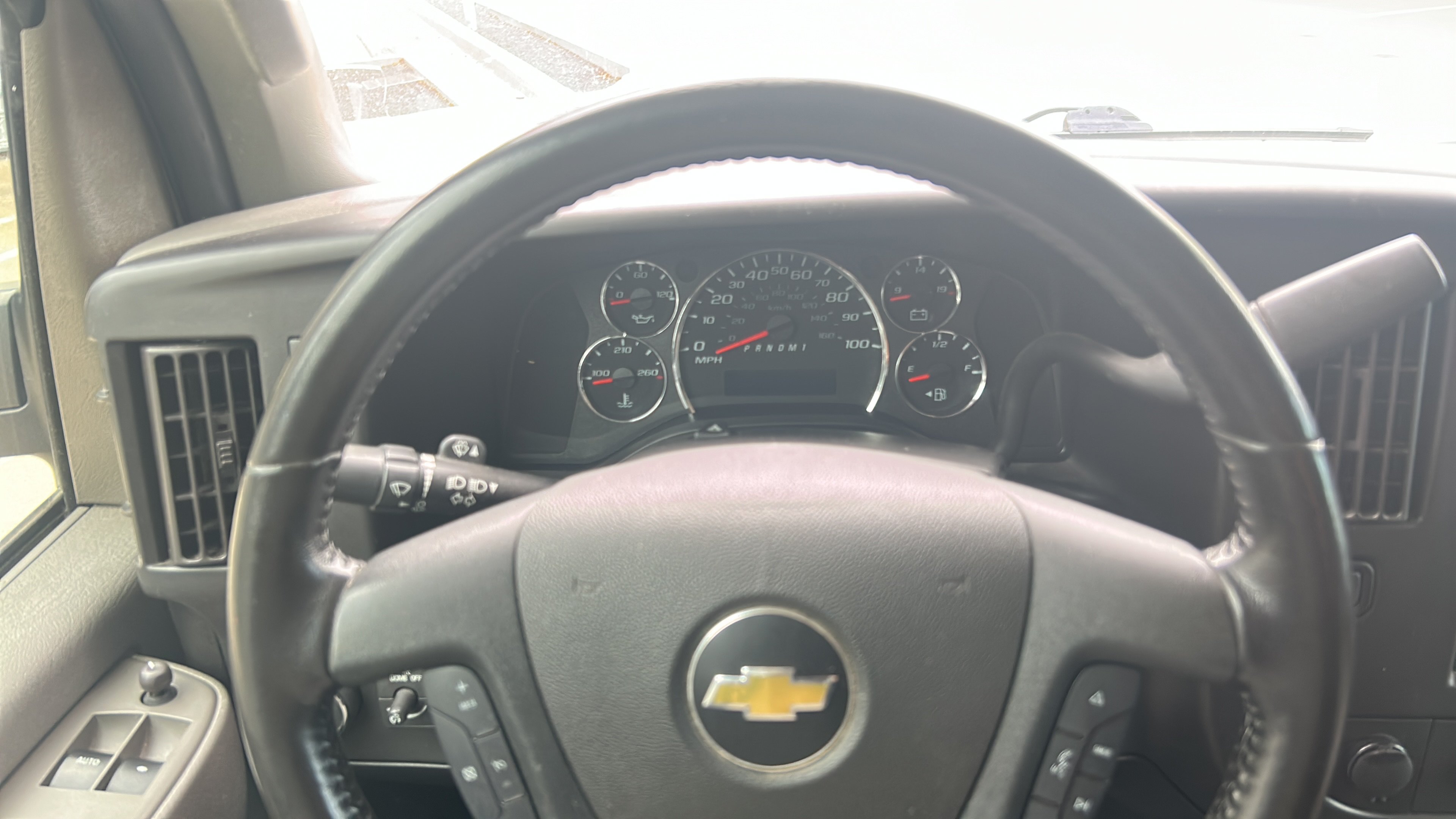 Used 2021 Chevrolet Express 2500 w/ Driver Convenience Package RWD image 24
