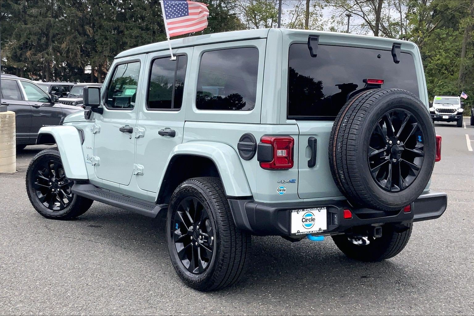 Certified 2023 Jeep Wrangler Unlimited Sahara w/ Cold Weather Group AWD/4WD image 11