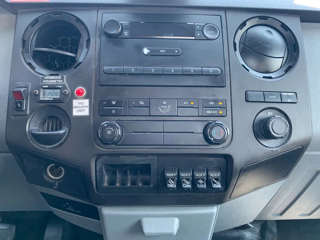 Used 2012 Ford F450 XL w/ PWR Equipment Group RWD image 15