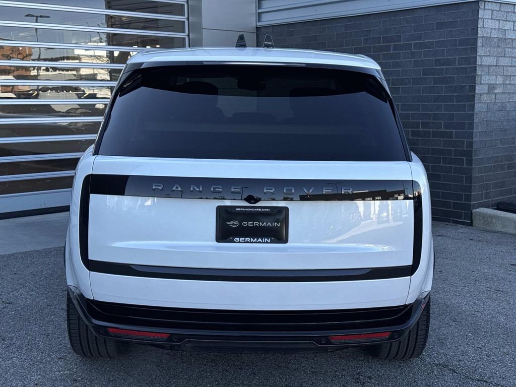 Certified 2024 Land Rover Range Rover Long Wheelbase Autobiography AWD/4WD image 5