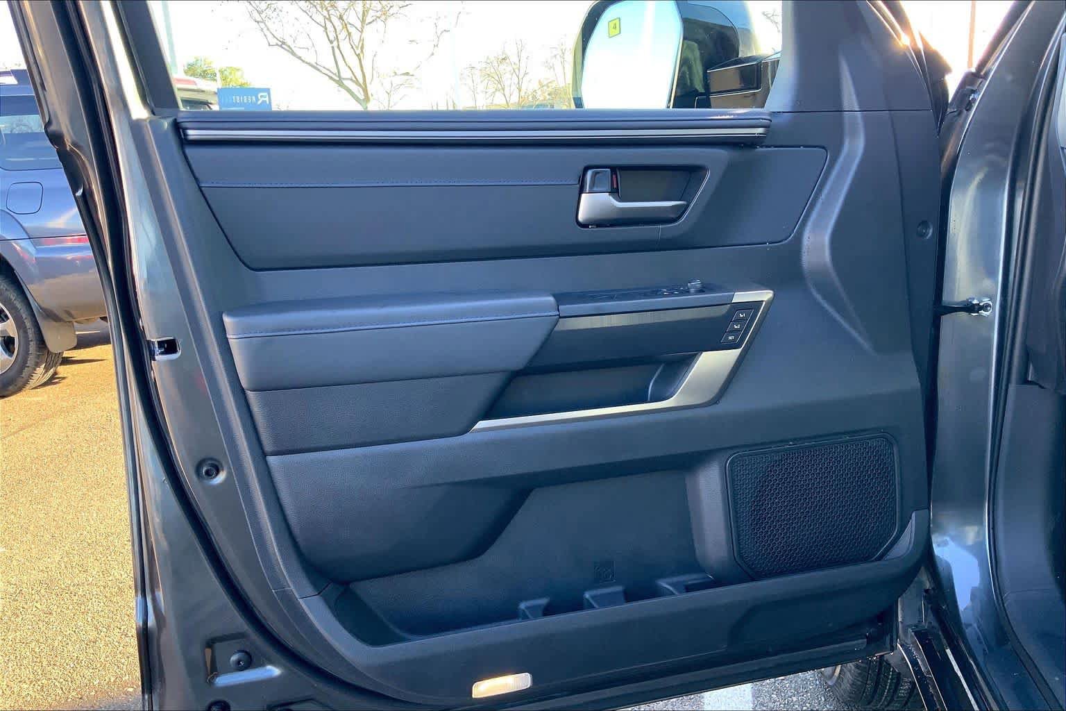 New 2026 Toyota Tundra Platinum AWD/4WD image 10