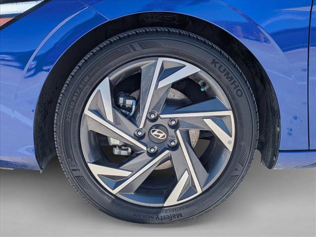 Used 2024 Hyundai Elantra SEL w/ Convenience Package image 23