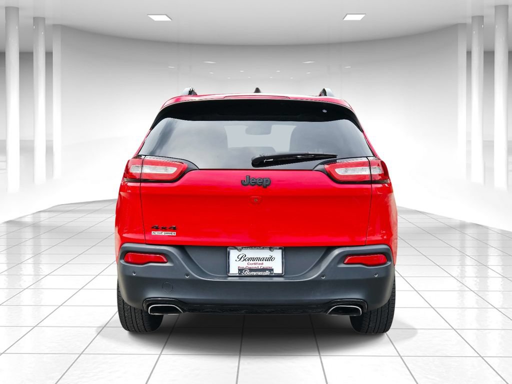 Used 2017 Jeep Cherokee High Altitude w/ Luxury Group AWD/4WD image 4