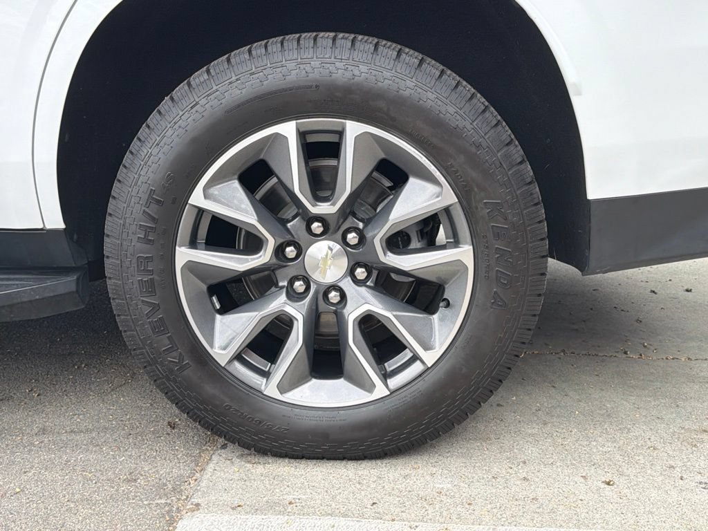 Used 2021 Chevrolet Tahoe LT w/ LT Signature Package RWD image 20