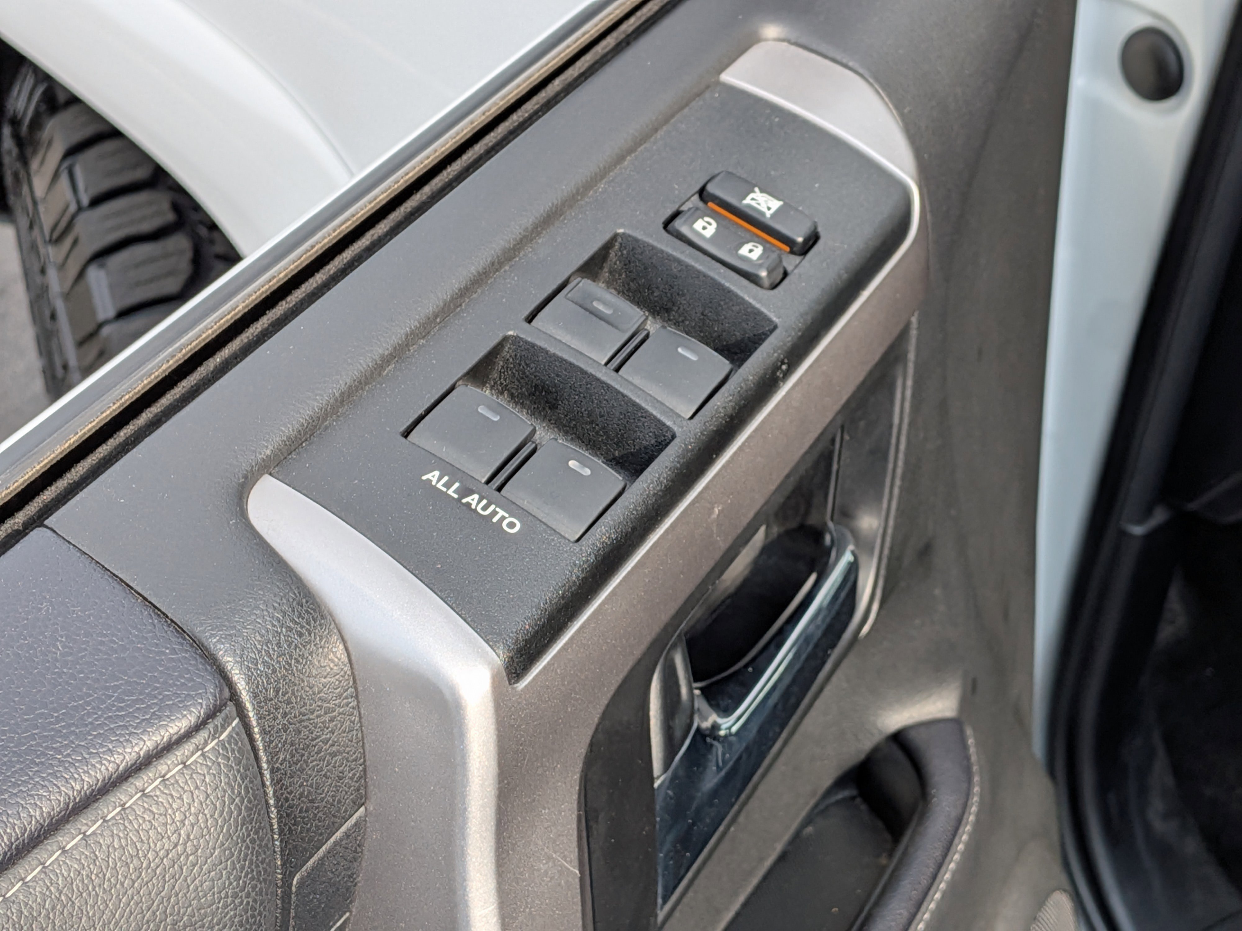 Certified 2024 Toyota 4Runner SR5 image 17