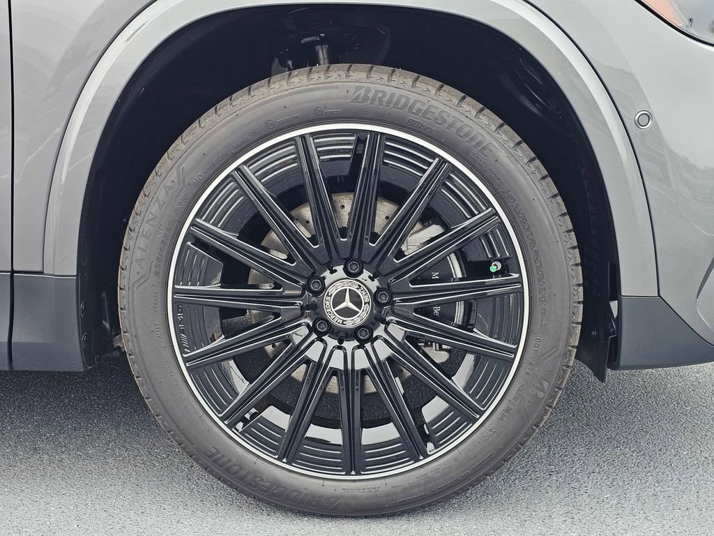 Used 2025 Mercedes-Benz GLA 250 image 27