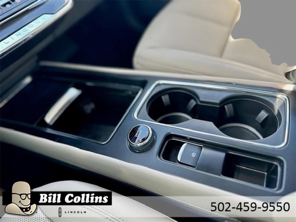 New 2025 Lincoln Corsair Grand Touring w/ Equipment Group 302A AWD/4WD image 20