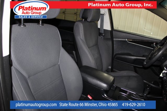 Used 2016 Kia Sorento LX image 34