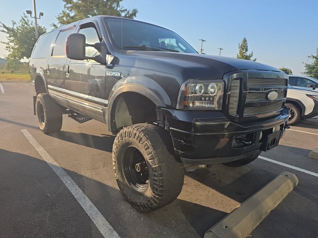 Used 2005 Ford Excursion Limited AWD/4WD image 5
