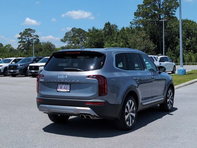 Used 2022 Kia Telluride S FWD image 3