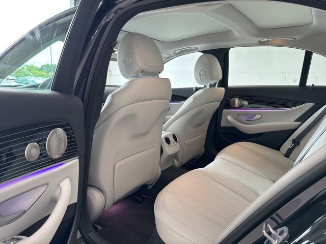 Used 2022 Mercedes-Benz E 350 4MATIC Sedan w/ AMG Line Exterior image 48