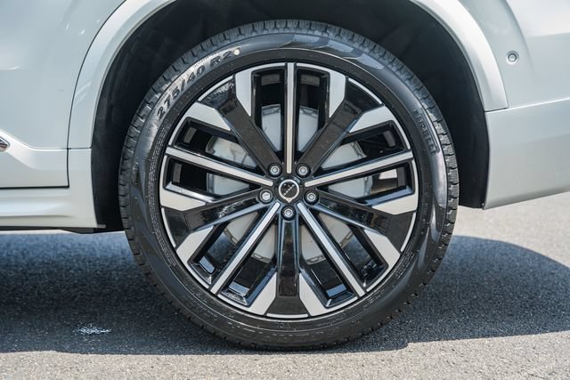 New 2026 Volvo XC90 B6 Plus w/ Protection Package Premier AWD/4WD image 19