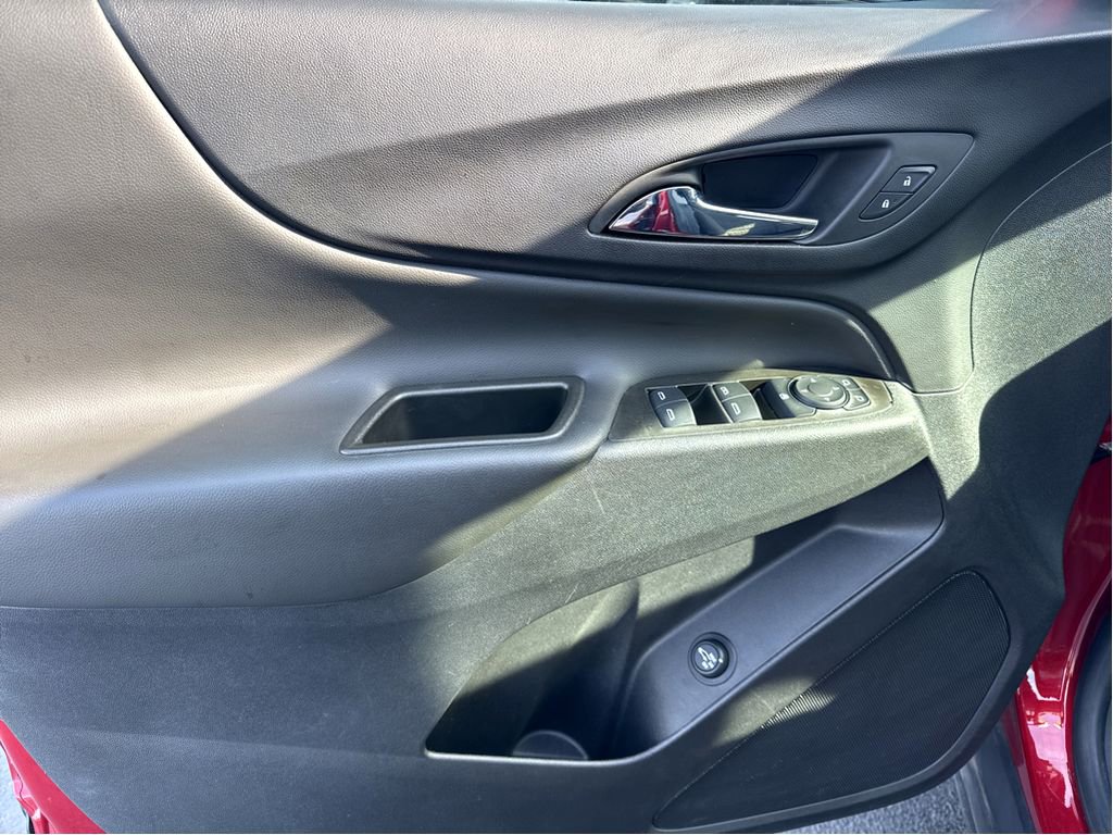 Used 2024 Chevrolet Equinox LT w/ LPO, Floor Liner Package image 11