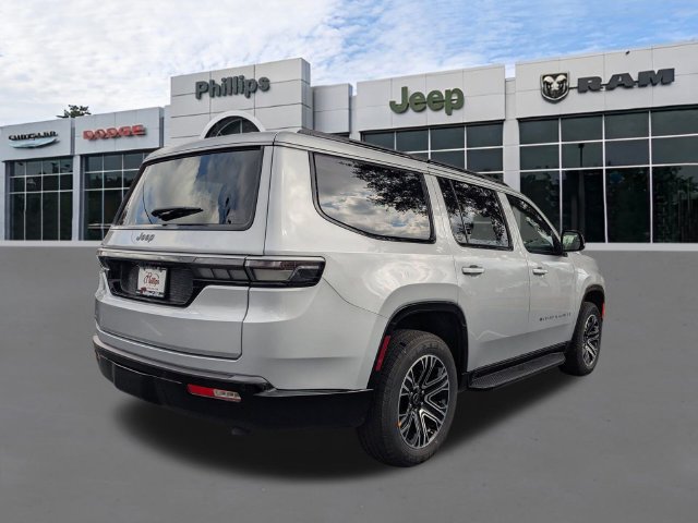 New 2026 Jeep Grand Wagoneer 4WD image 4