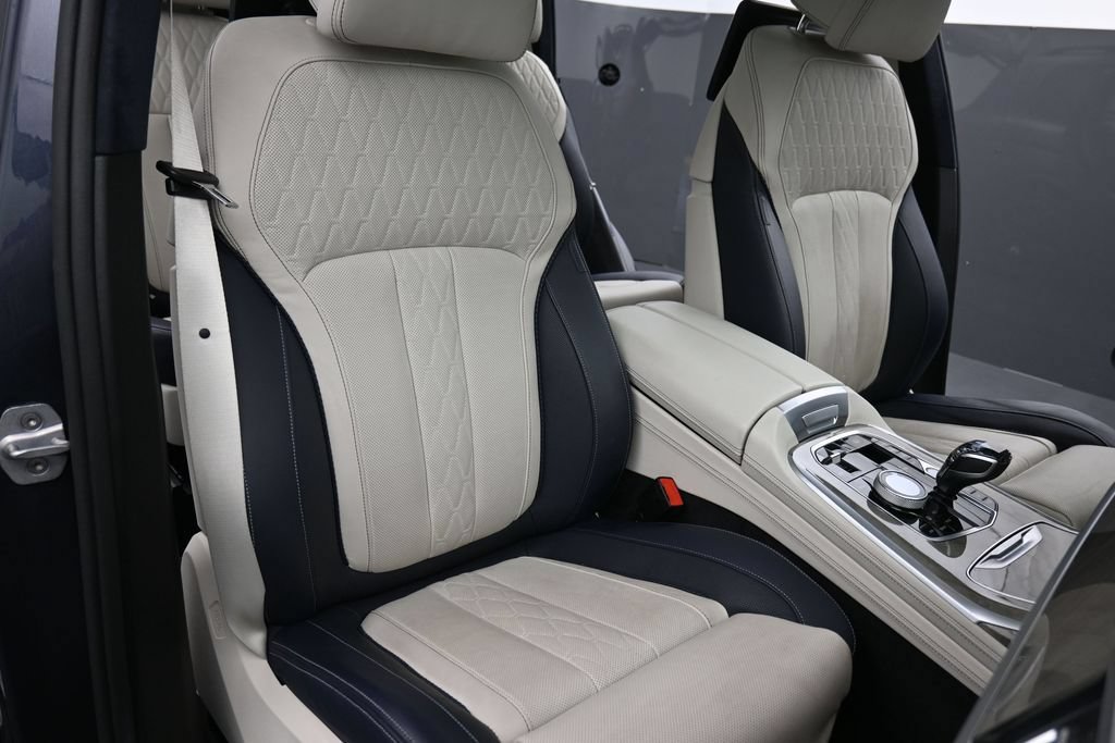 Used 2019 BMW X7 xDrive50i AWD/4WD image 23