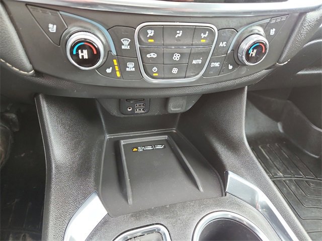 Certified 2023 Chevrolet Traverse Premier w/ Redline Edition image 18