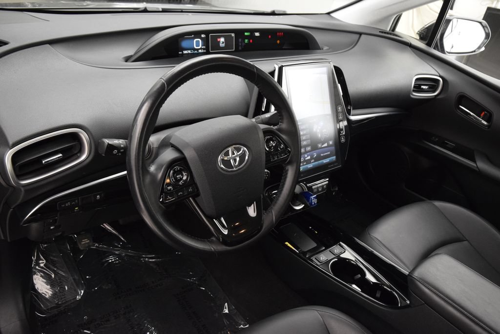 Used 2020 Toyota Prius Prime XLE FWD image 19