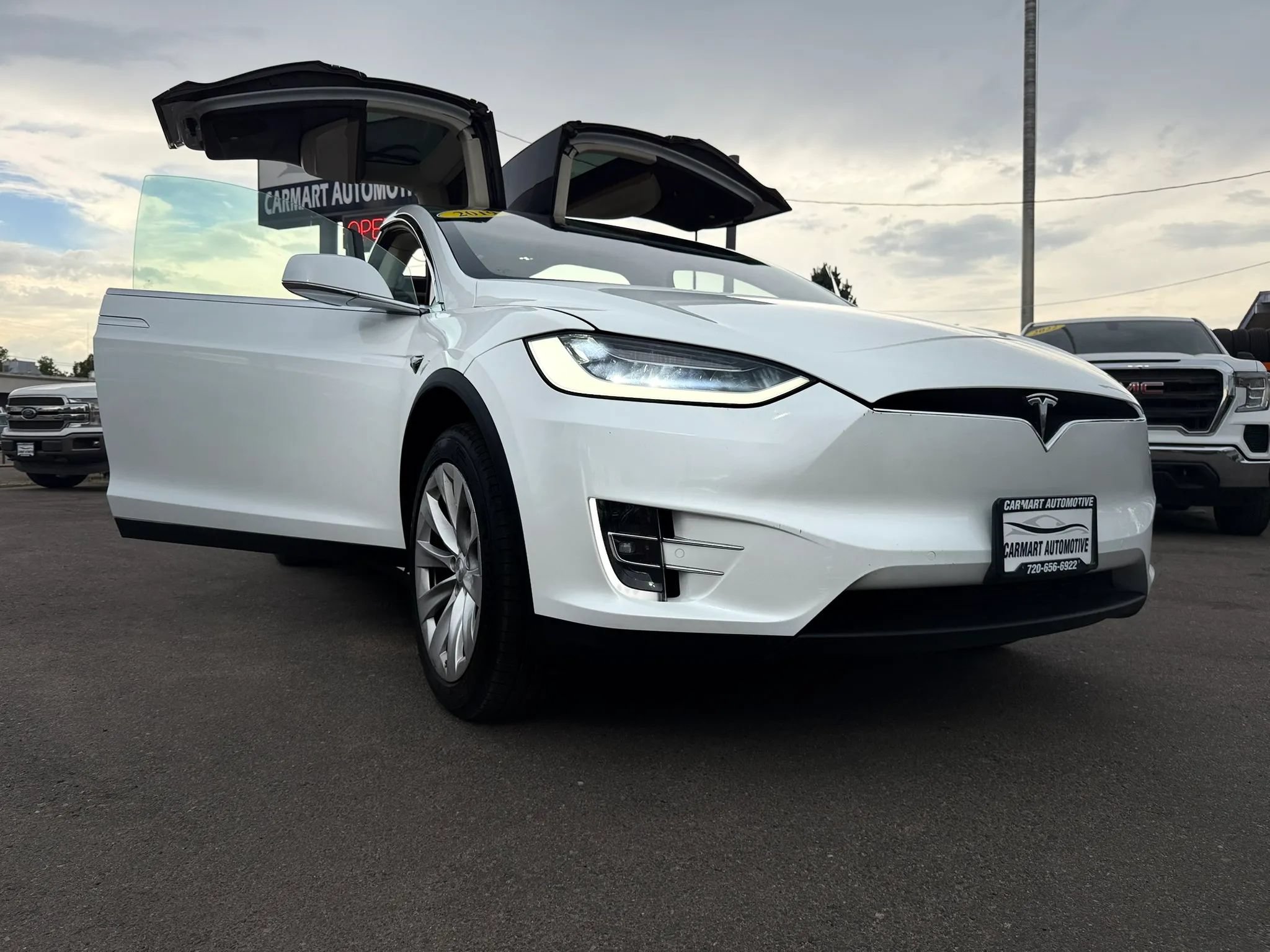 Used 2019 Tesla Model X Long Range AWD/4WD image 12