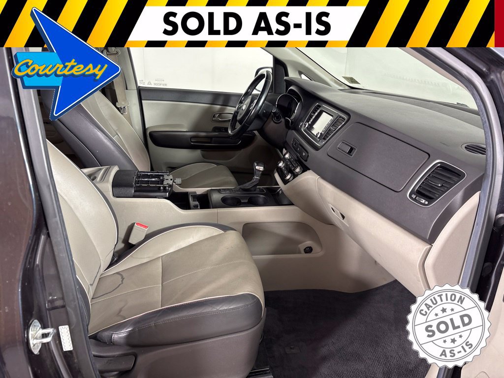 Used 2017 Kia Sedona LX w/ LX Essentials Premium Package FWD image 15