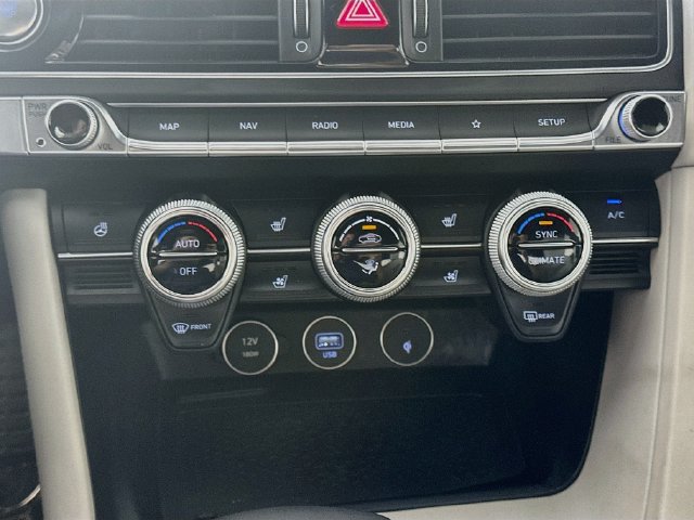 Used 2023 Genesis G70 3.3T w/ Sport Prestige Package RWD image 16