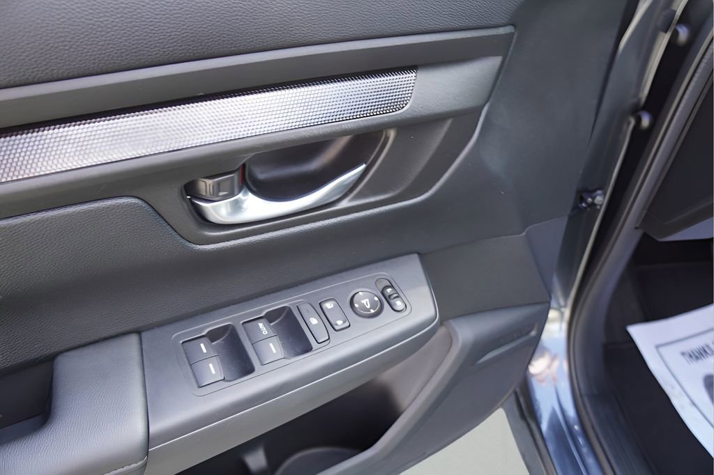 Certified 2025 Honda CR-V LX image 17