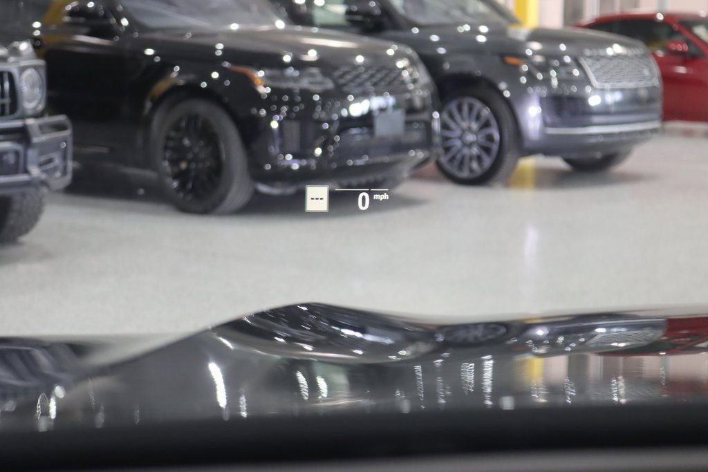 Used 2023 BMW X6 xDrive40i w/ Executive Package image 17