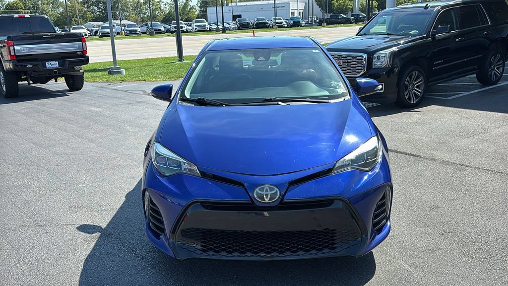 Used 2017 Toyota Corolla SE w/ Carpet Mat Package (TMS) FWD image 5