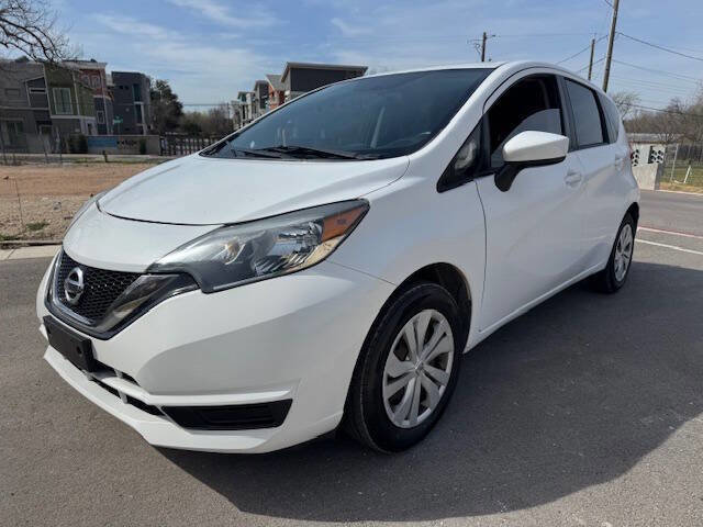 Used 2017 Nissan Versa Note SV image 3
