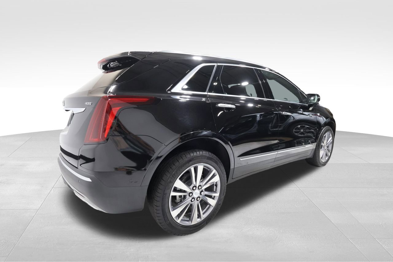 Certified 2025 Cadillac XT5 Premium Luxury w/ Technology Package AWD/4WD image 4