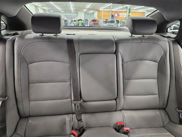 Used 2017 Chevrolet Malibu Hybrid w/ Leather Package FWD image 32