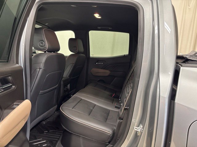 Used 2026 GMC Canyon Denali AWD/4WD image 23