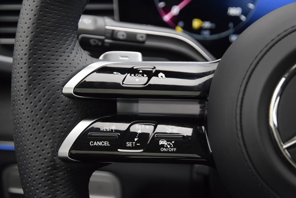 Used 2026 Mercedes-Benz GLS 450 4MATIC image 28