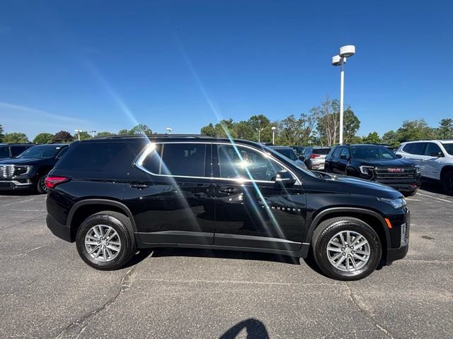 Used 2023 Chevrolet Traverse LT FWD image 4