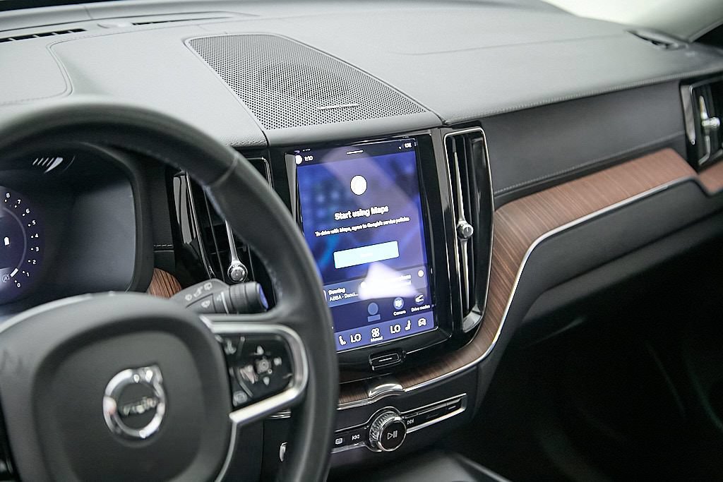 Certified 2023 Volvo XC60 B6 Ultimate AWD/4WD image 14