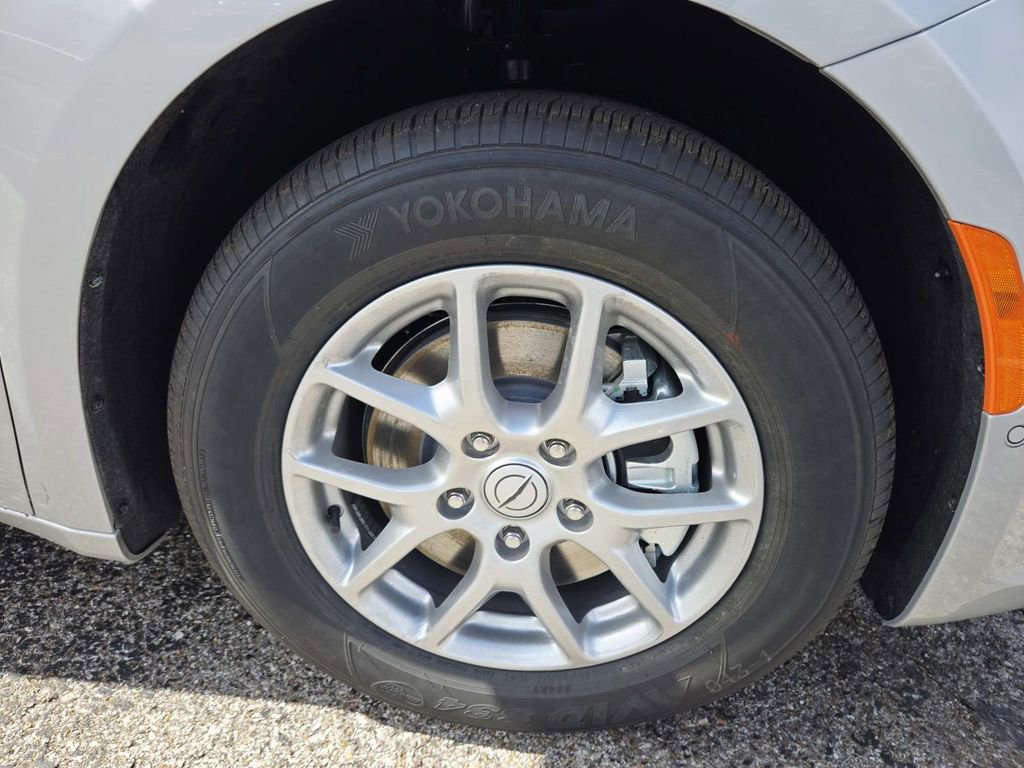 New 2026 Chrysler Pacifica Select FWD image 9