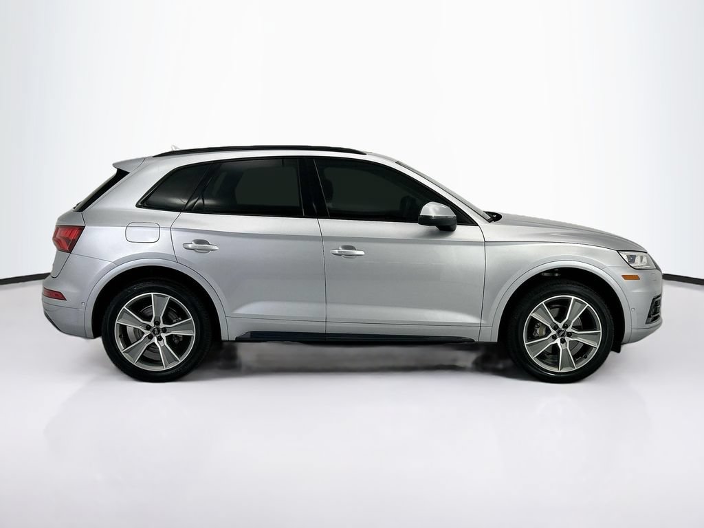 Used 2019 Audi Q5 Prestige w/ Prestige Package AWD/4WD image 4