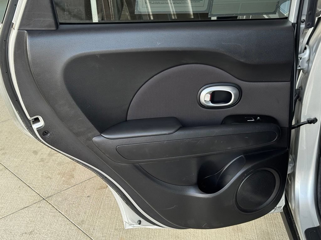 Used 2019 Kia Soul + FWD image 18