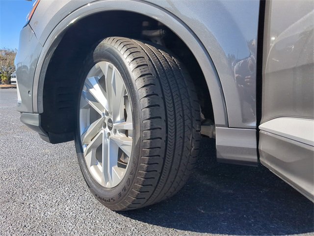 Used 2021 Audi Q7 3.0T Premium Plus image 39