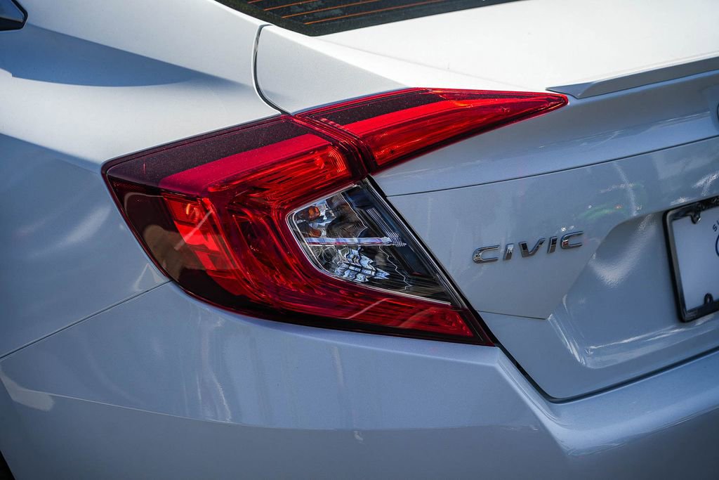 Used 2020 Honda Civic EX-L image 11