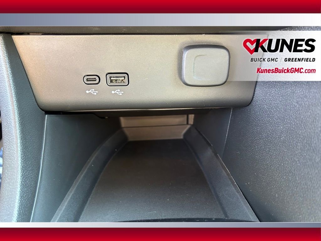 New 2026 Buick Encore GX Sport Touring w/ Comfort Package image 36