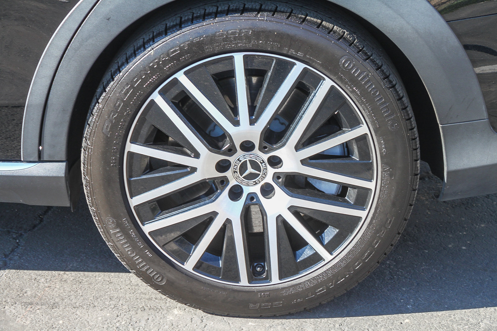 Used 2022 Mercedes-Benz E 450 4MATIC All-Terrain Wagon image 9