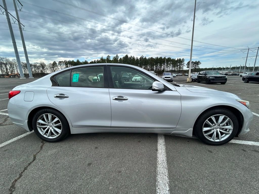 Used 2016 INFINITI Q50 Premium w/ 2.0T Premium Plus Package image 6