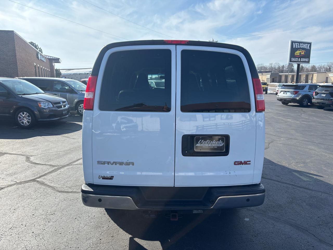 Used 2018 GMC Savana 3500 LS w/ Cold Climate Package image 4