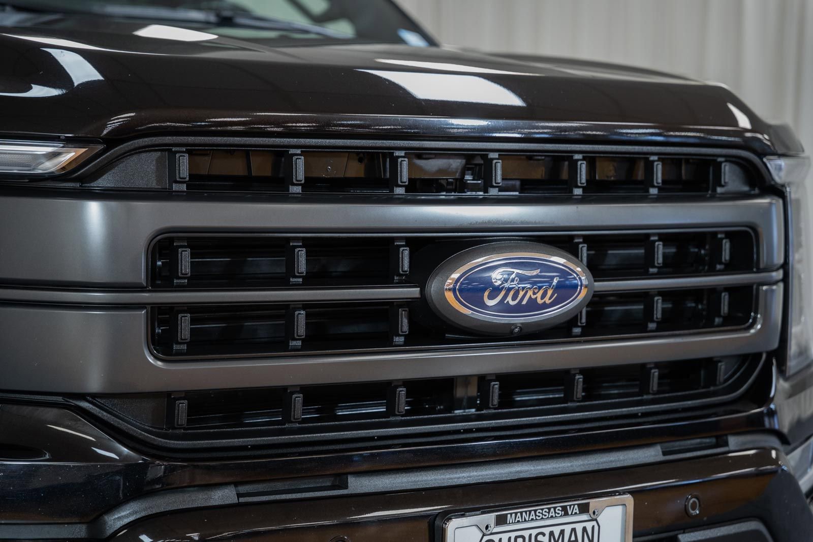 Certified 2023 Ford F150 Lariat w/ Equipment Group 502A High AWD/4WD image 14