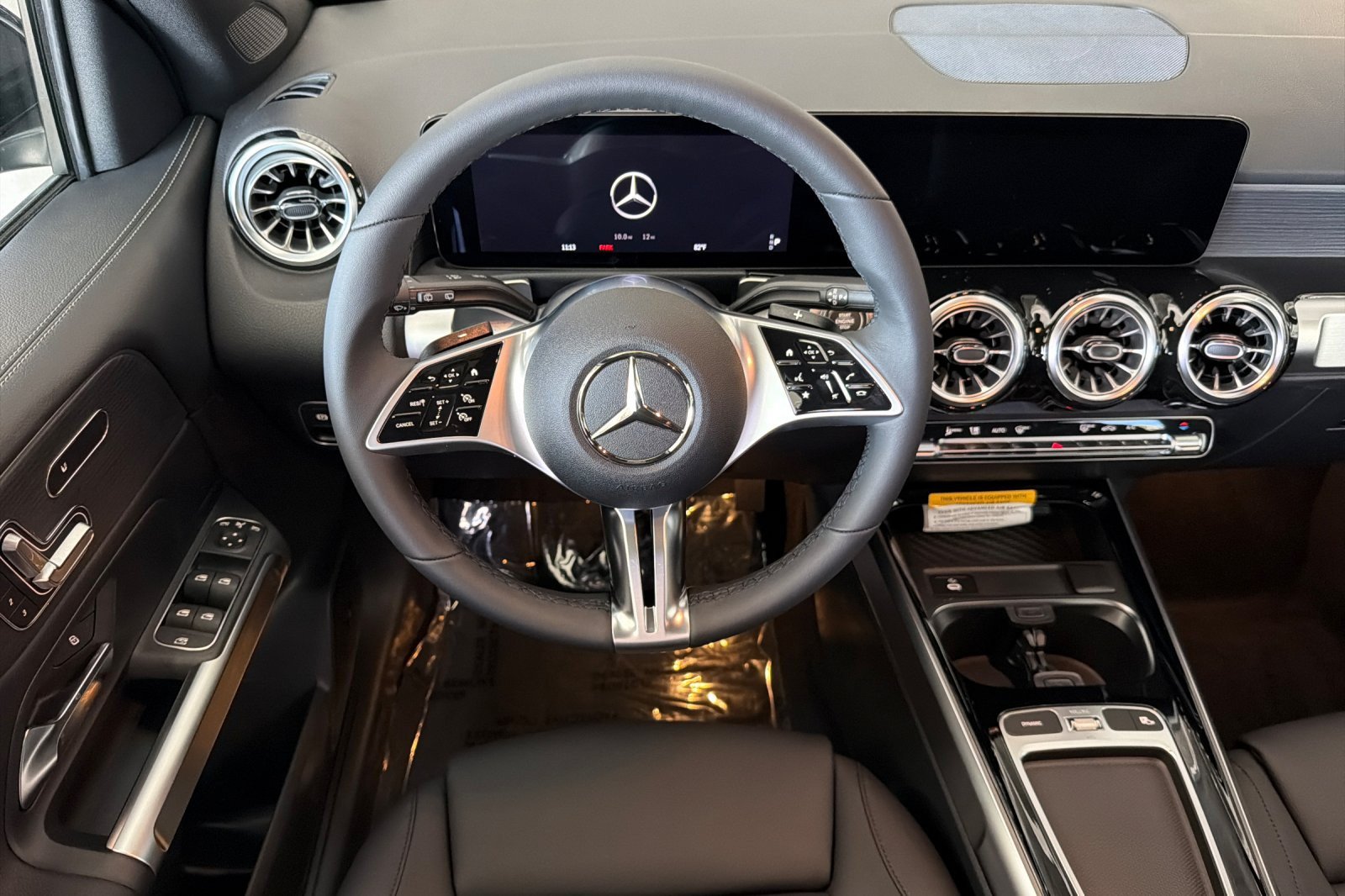 New 2026 Mercedes-Benz GLB 250 image 13