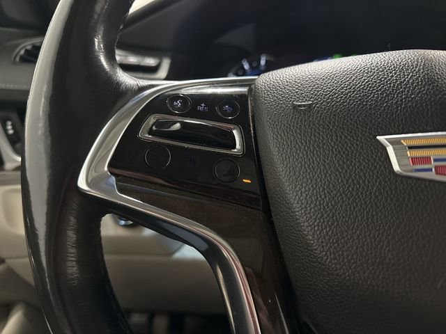 Used 2019 Cadillac Escalade ESV Luxury AWD/4WD image 12