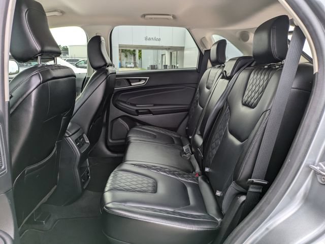 Used 2024 Ford Edge Titanium AWD/4WD image 18