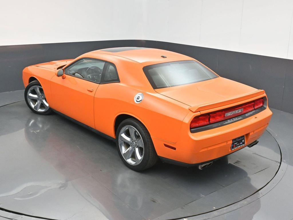 Used 2014 Dodge Challenger R/T Plus image 37
