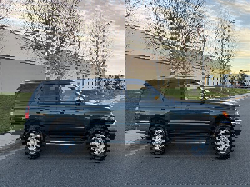Used 1997 Toyota 4Runner SR5 image 2